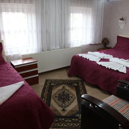Vandrerhjem Nil Story House *