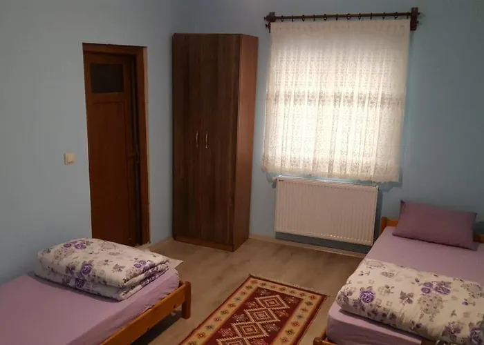 Nil Story House Hostel *