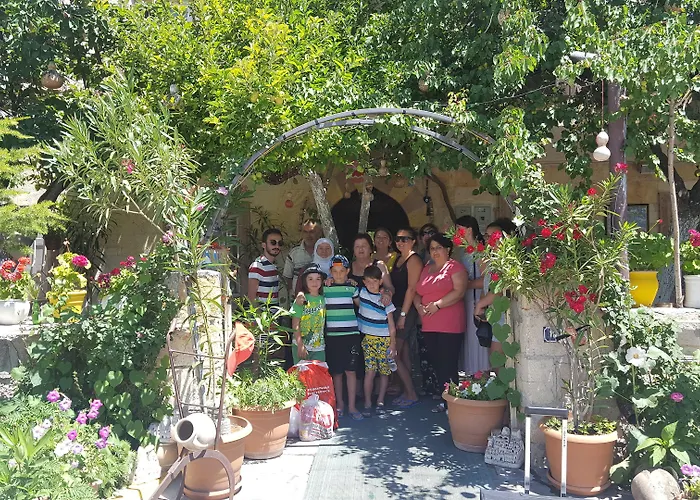 Nil Story House Hostel